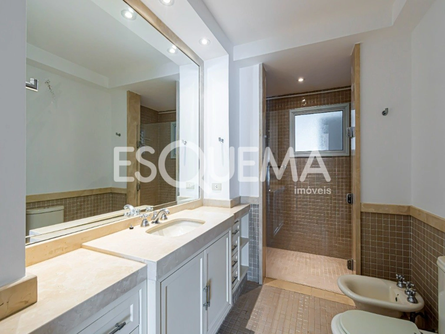 Apartamento em excelente localização - Imagem 13