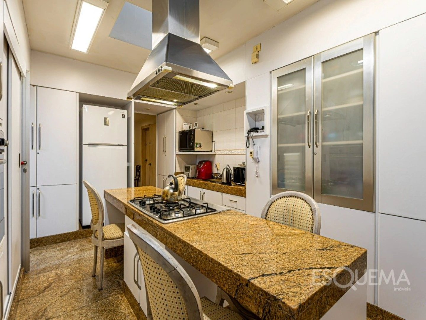 Apartamento elegante e espaçoso próximo ao Colégio Dante Alighieri - Imagem 14