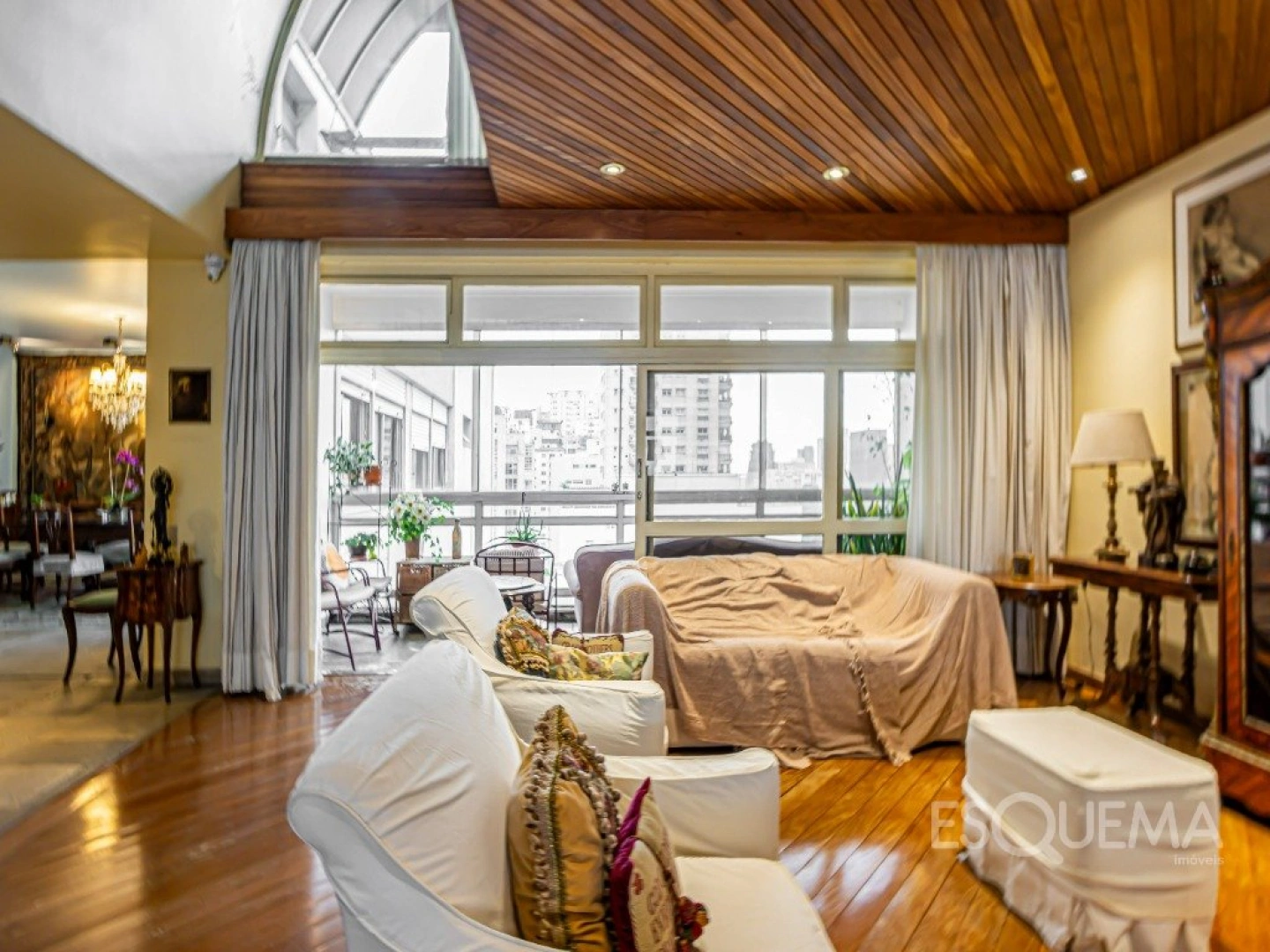 Apartamento elegante e espaçoso próximo ao Colégio Dante Alighieri - Imagem 2