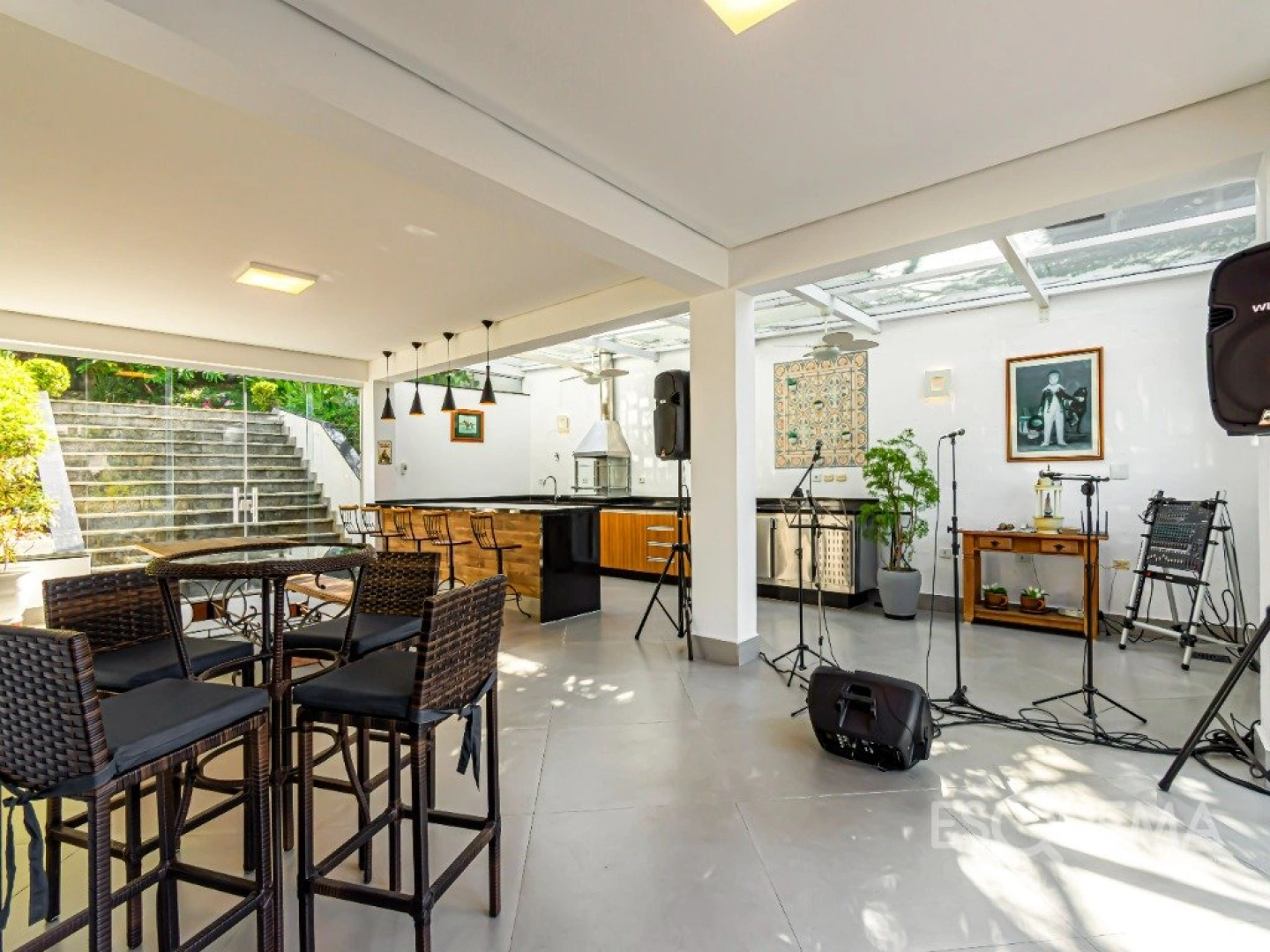 Casa com projeto de Ugo Di Pace - Imagem 12