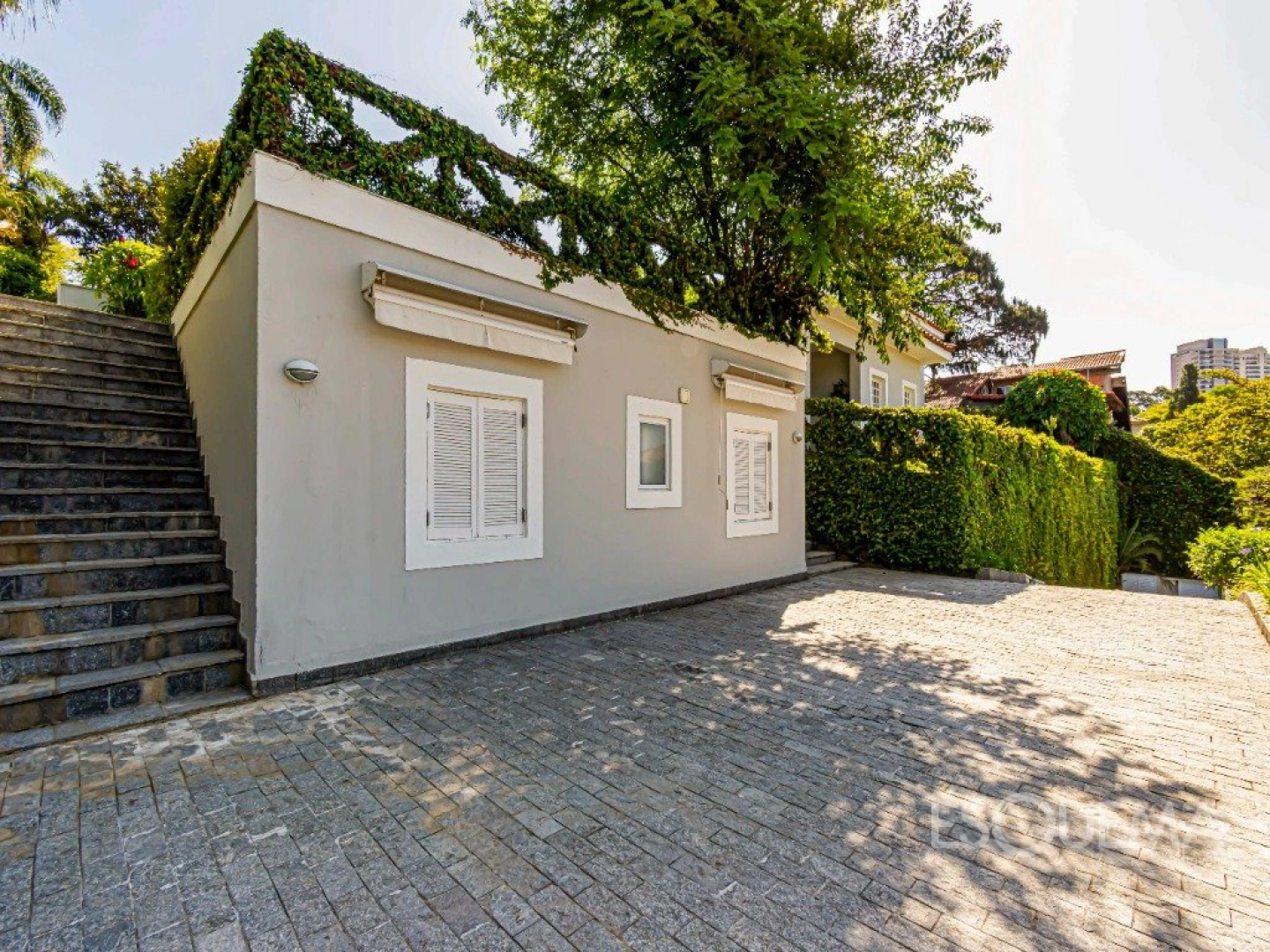 Casa com projeto de Ugo Di Pace - Imagem 9