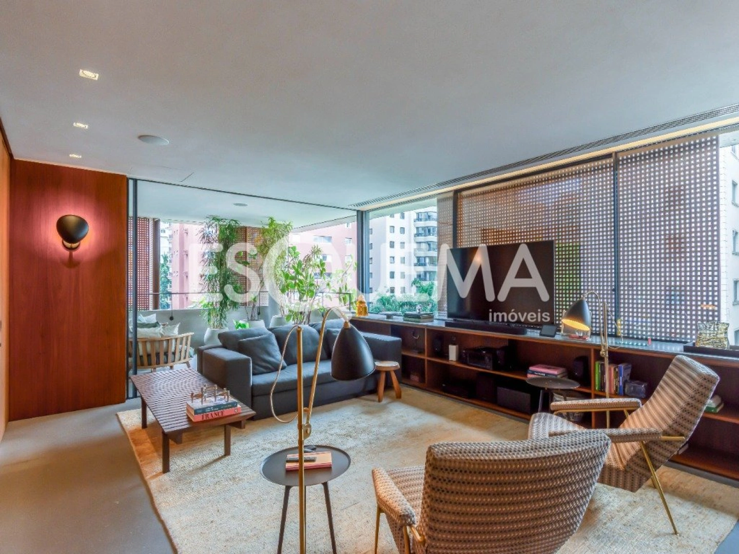 Apartamento com projeto em condomínio assinado por Marcio Kogan no Itaim Bibi - Imagem 10