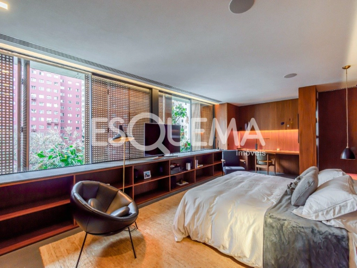 Apartamento com projeto em condomínio assinado por Marcio Kogan no Itaim Bibi - Imagem 15