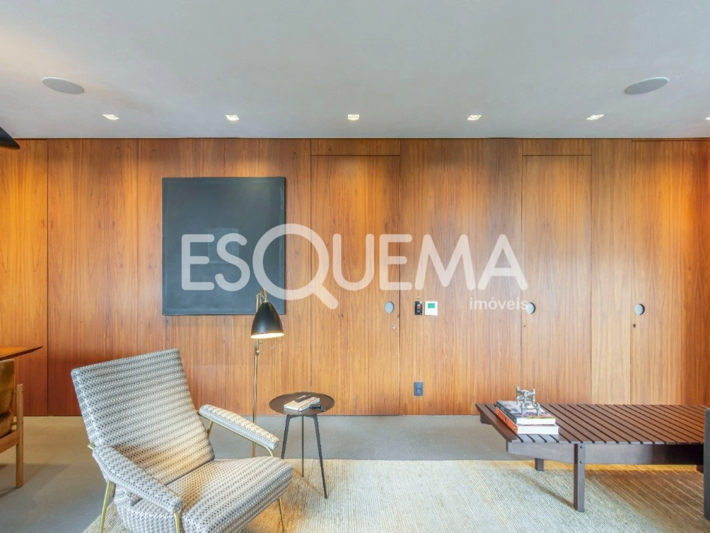 Apartamento com projeto em condomínio assinado por Marcio Kogan no Itaim Bibi - Imagem 3
