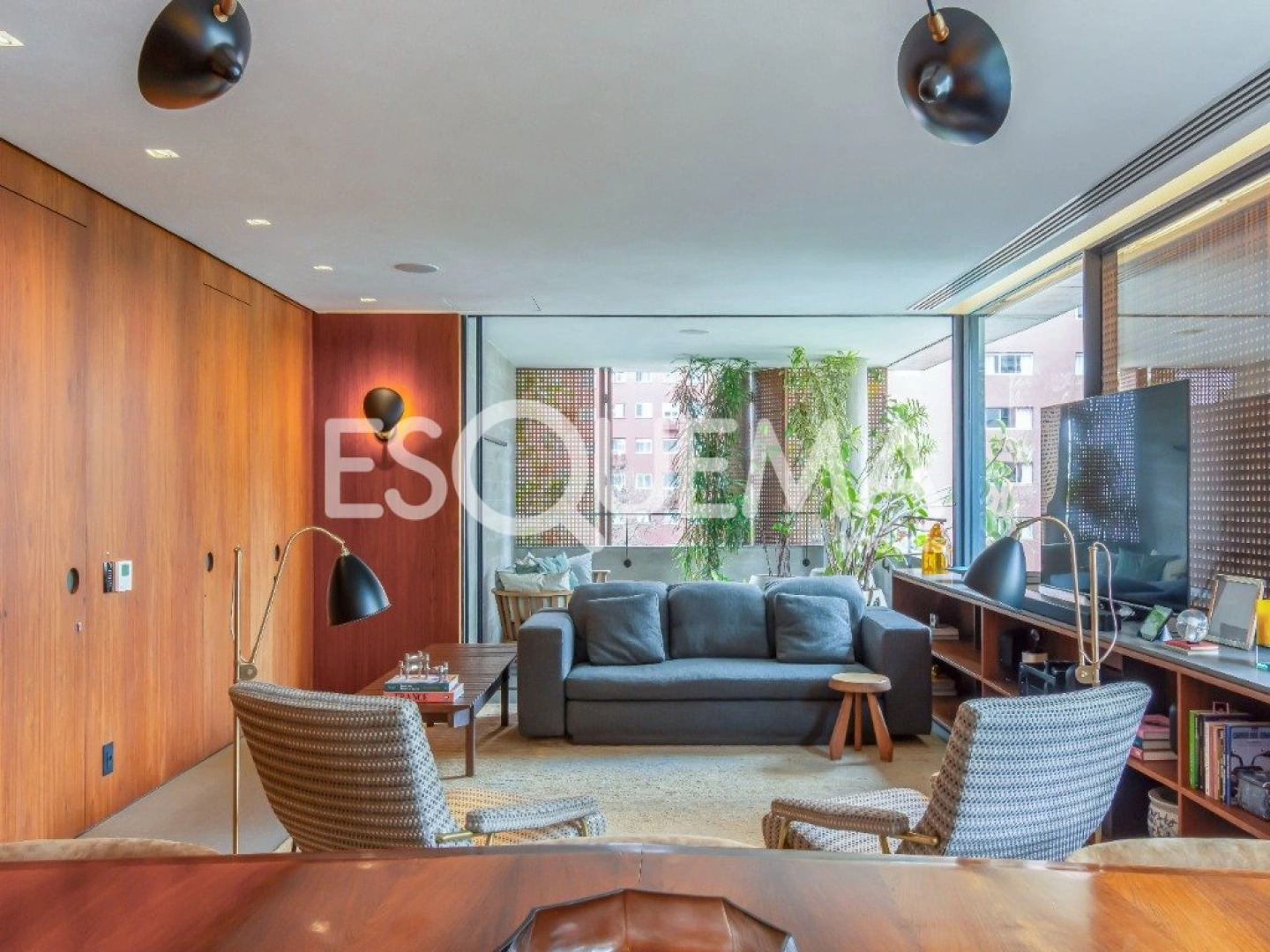 Apartamento com projeto em condomínio assinado por Marcio Kogan no Itaim Bibi - Imagem 9