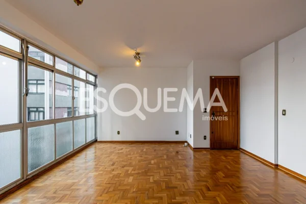 Apartamento a passos do Clube Pinheiros.