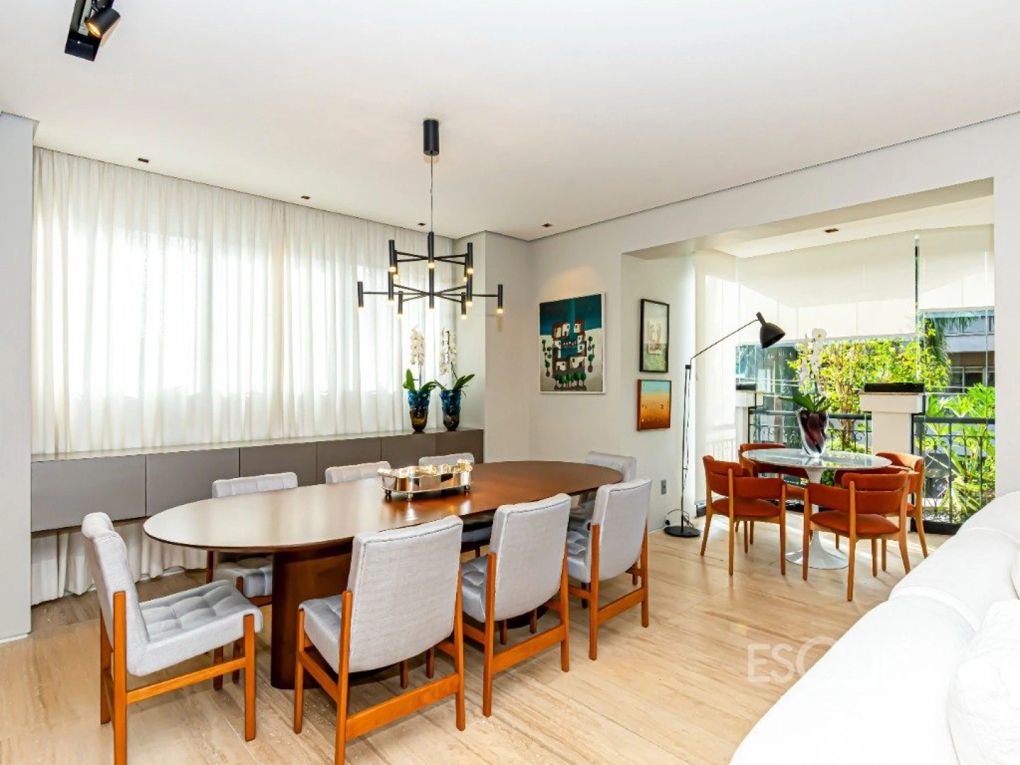 Apartamento reformado a passos da Rua Curitiba - Imagem 12