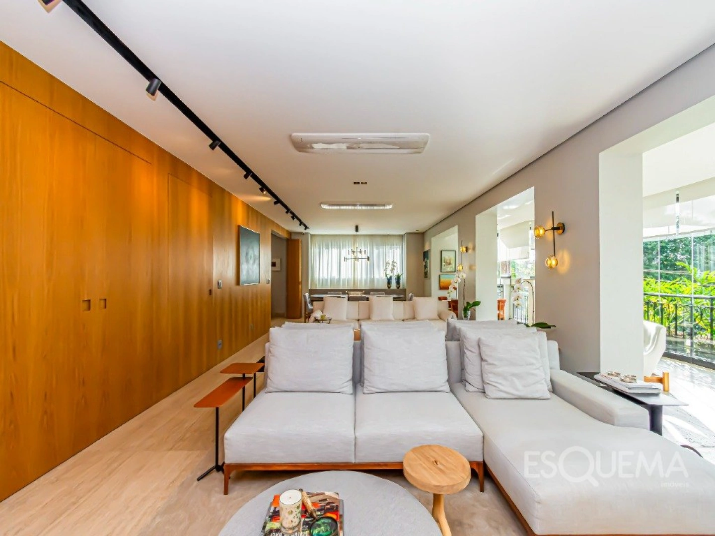 Apartamento reformado a passos da Rua Curitiba - Imagem 7