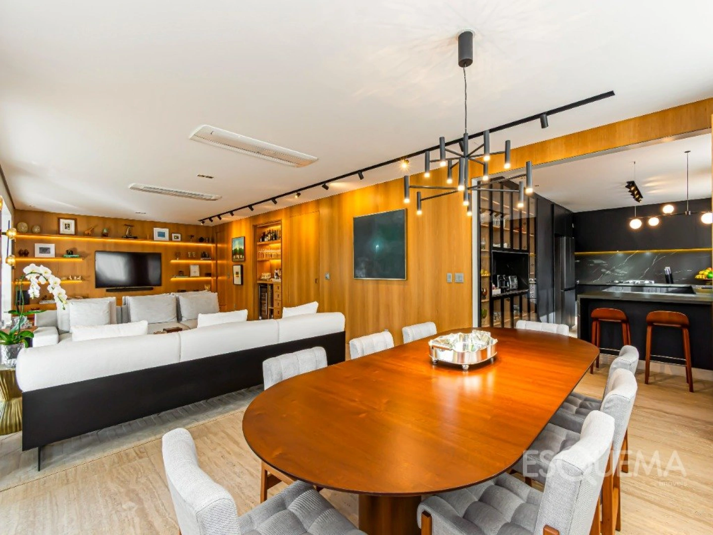 Apartamento reformado a passos da Rua Curitiba - Imagem 8