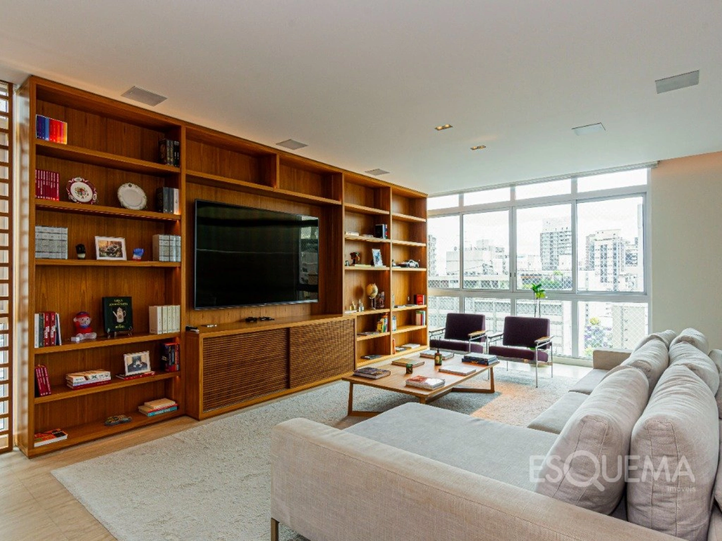 Apartamento reformado com vista panorâmica - Imagem 11