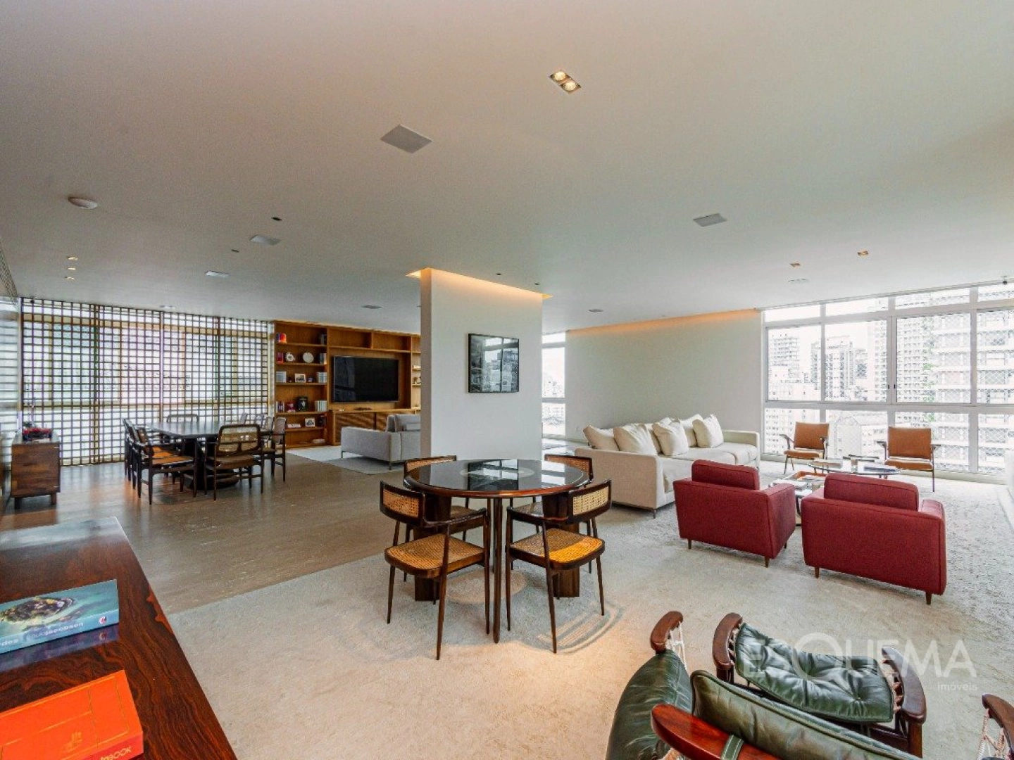 Apartamento reformado com vista panorâmica - Imagem 5