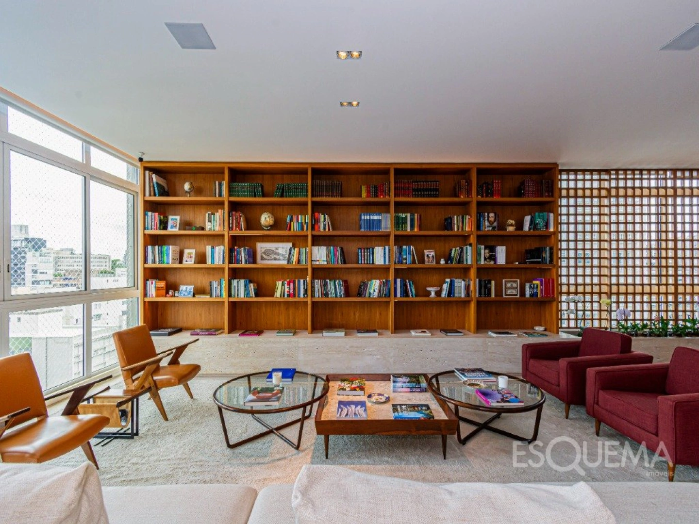 Apartamento reformado com vista panorâmica - Imagem 7