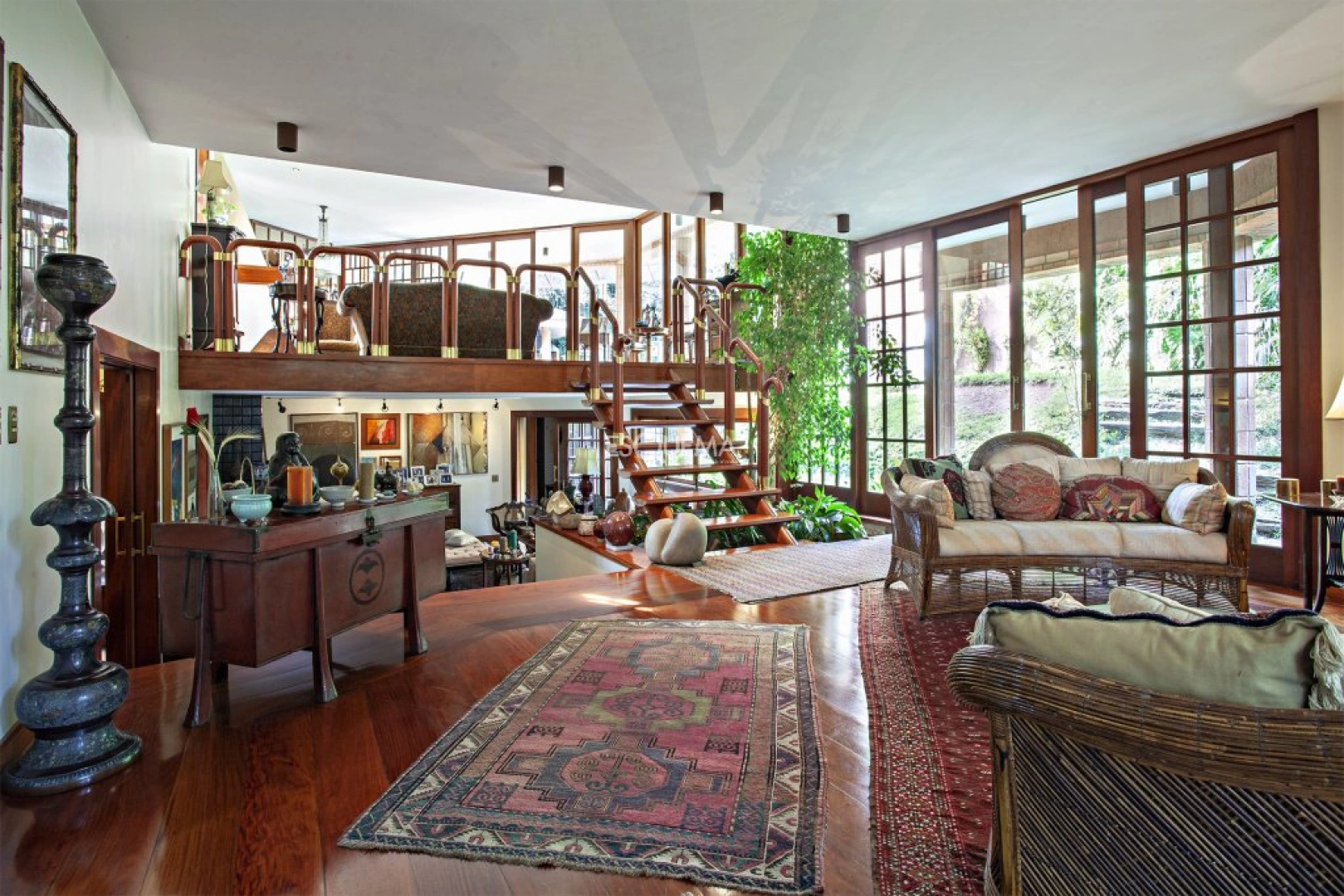 Casa com piscina em Rua Fechada - Imagem 6