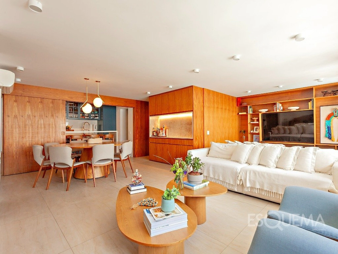 Apartamento reformado e mobiliado no Jardim América - Imagem 1