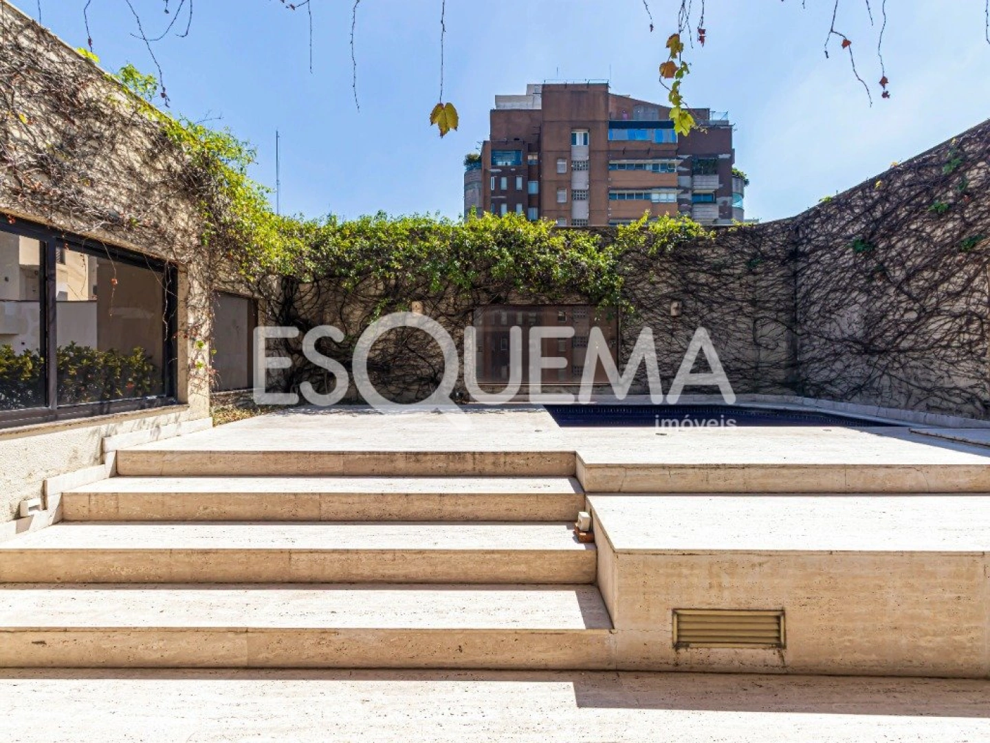Cobertura em excelente localização - Imagem 2