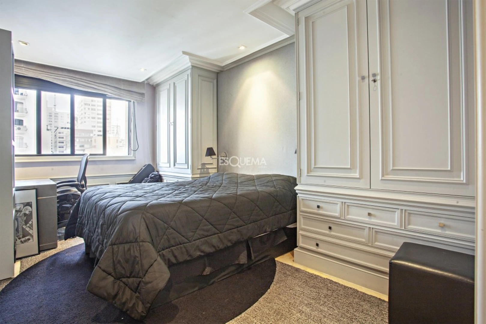 Apartamento com projeto de Roberto Migotto - Imagem 12