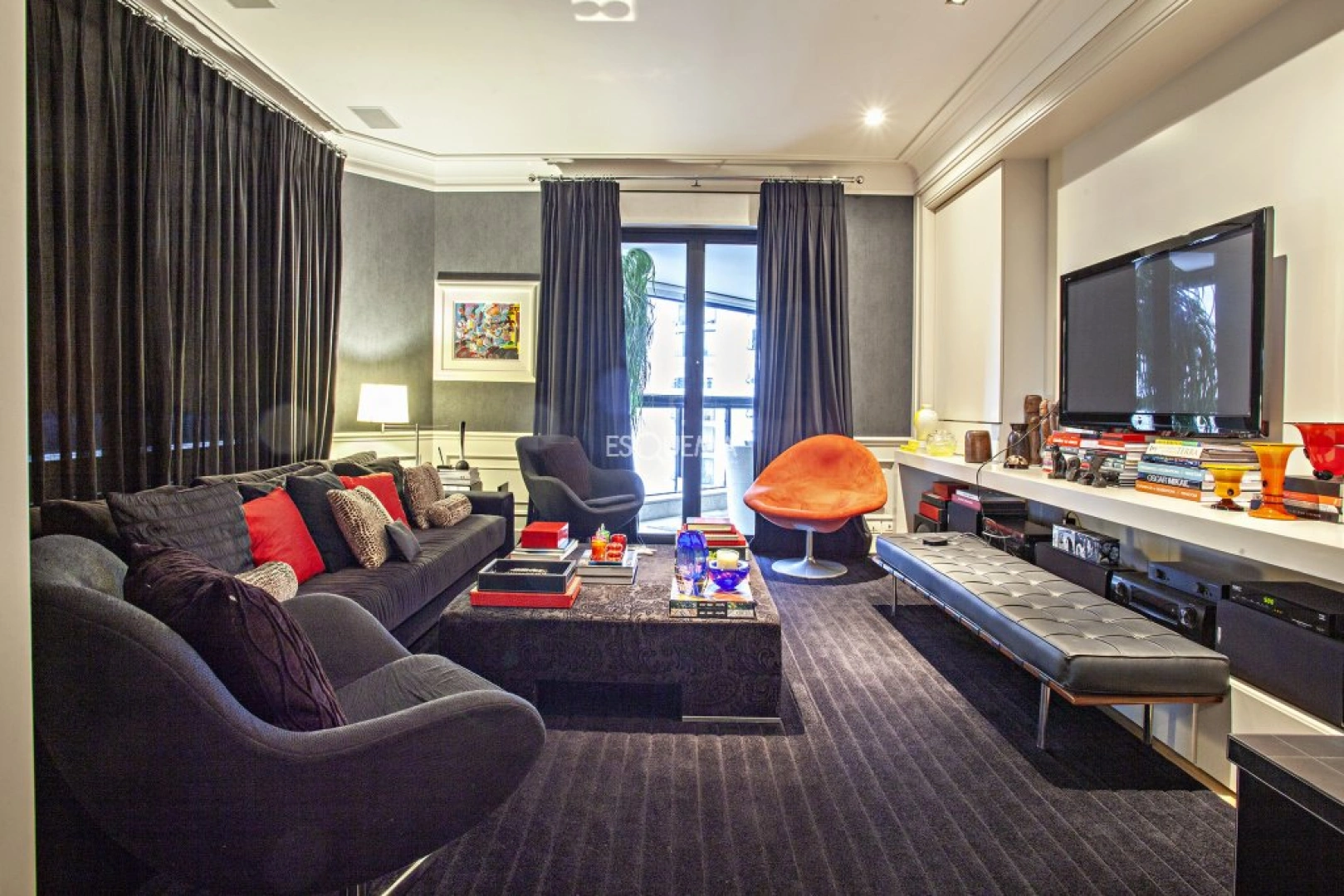 Apartamento com projeto de Roberto Migotto - Imagem 7