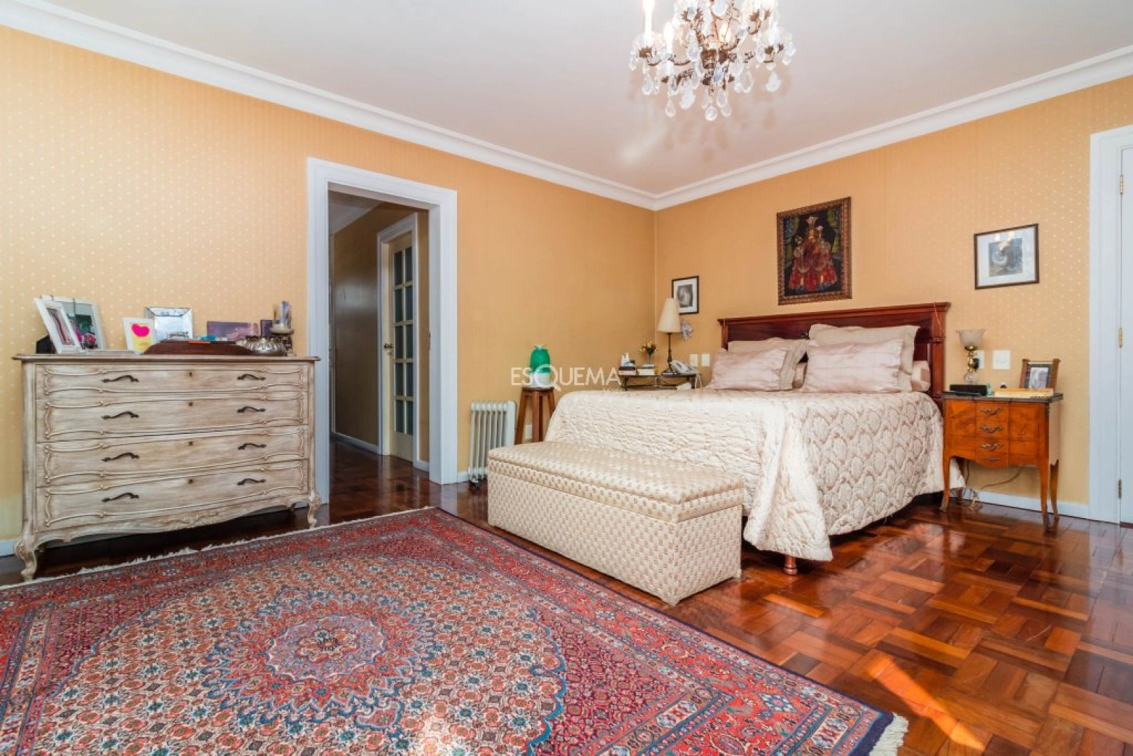 Casa em rua arborizada e tranquila - Imagem 14