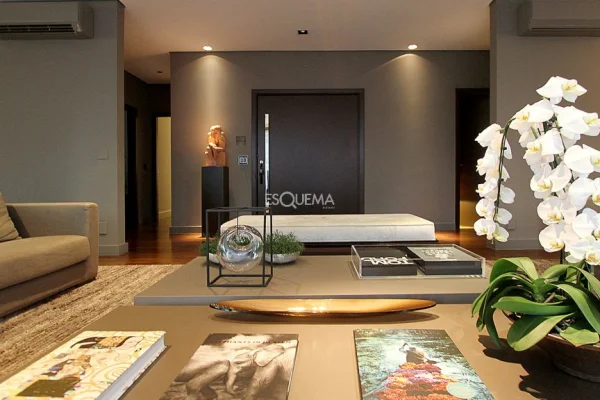 Apartamento em rua fechada