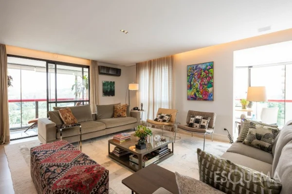 Apartamento com vista para o verde no Jardim Europa