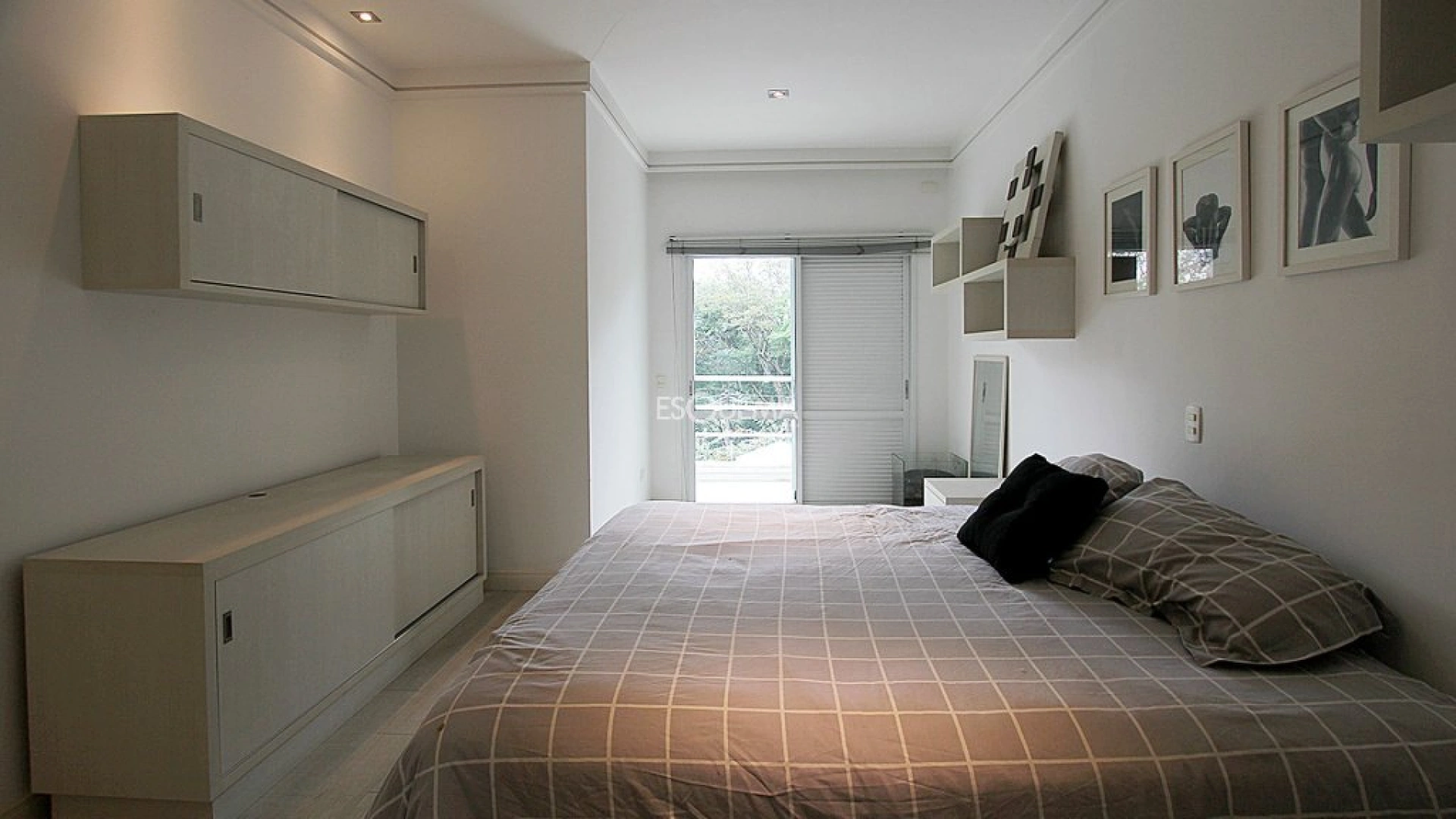 Casa moderna próxima ao Shopping Cidade Jardim - Imagem 11