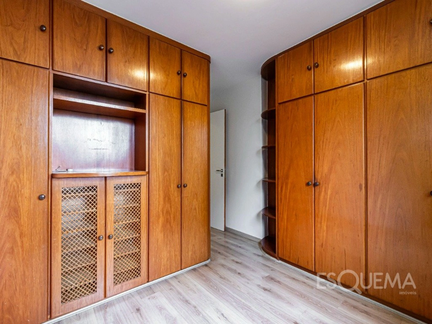 Apartamento com 3 suítes e lazer completo próximo ao Clube Pinheiros - Imagem 10