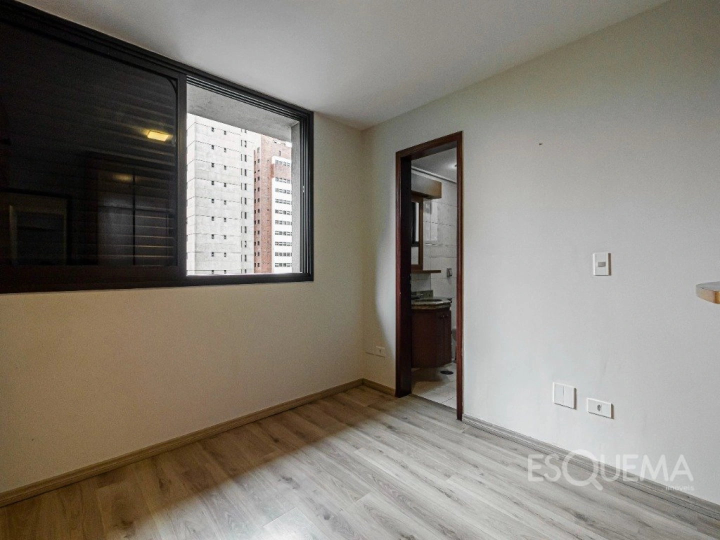 Apartamento com 3 suítes e lazer completo próximo ao Clube Pinheiros - Imagem 9