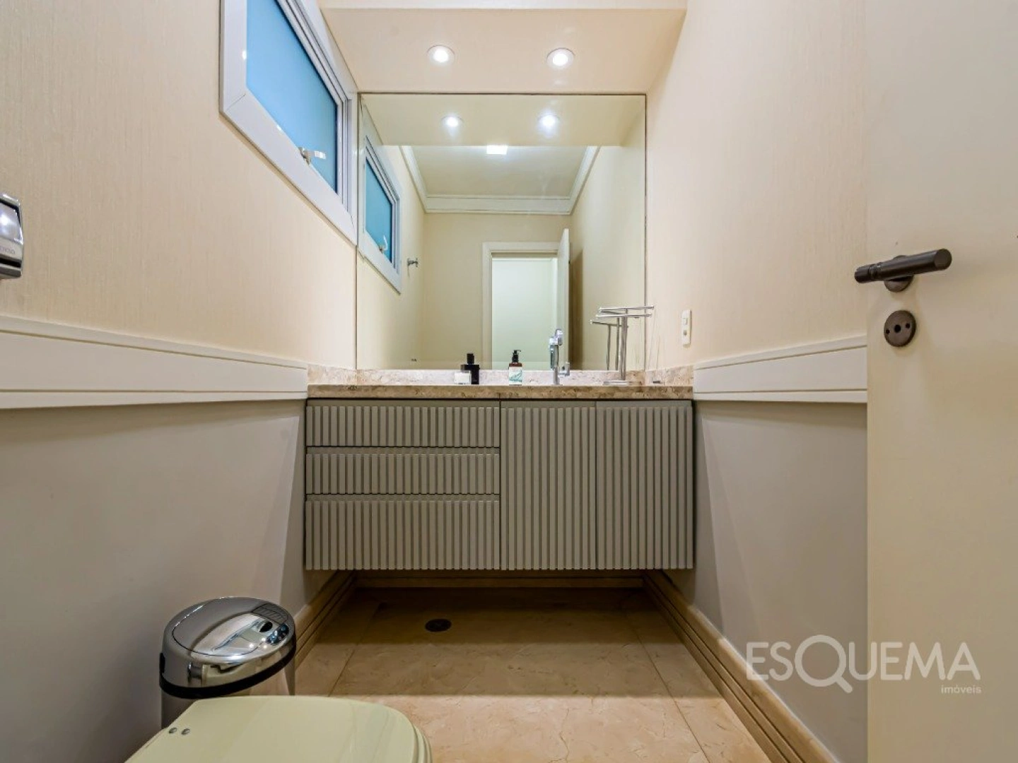 Casa de alto padrão à venda em condomínio - Imagem 8