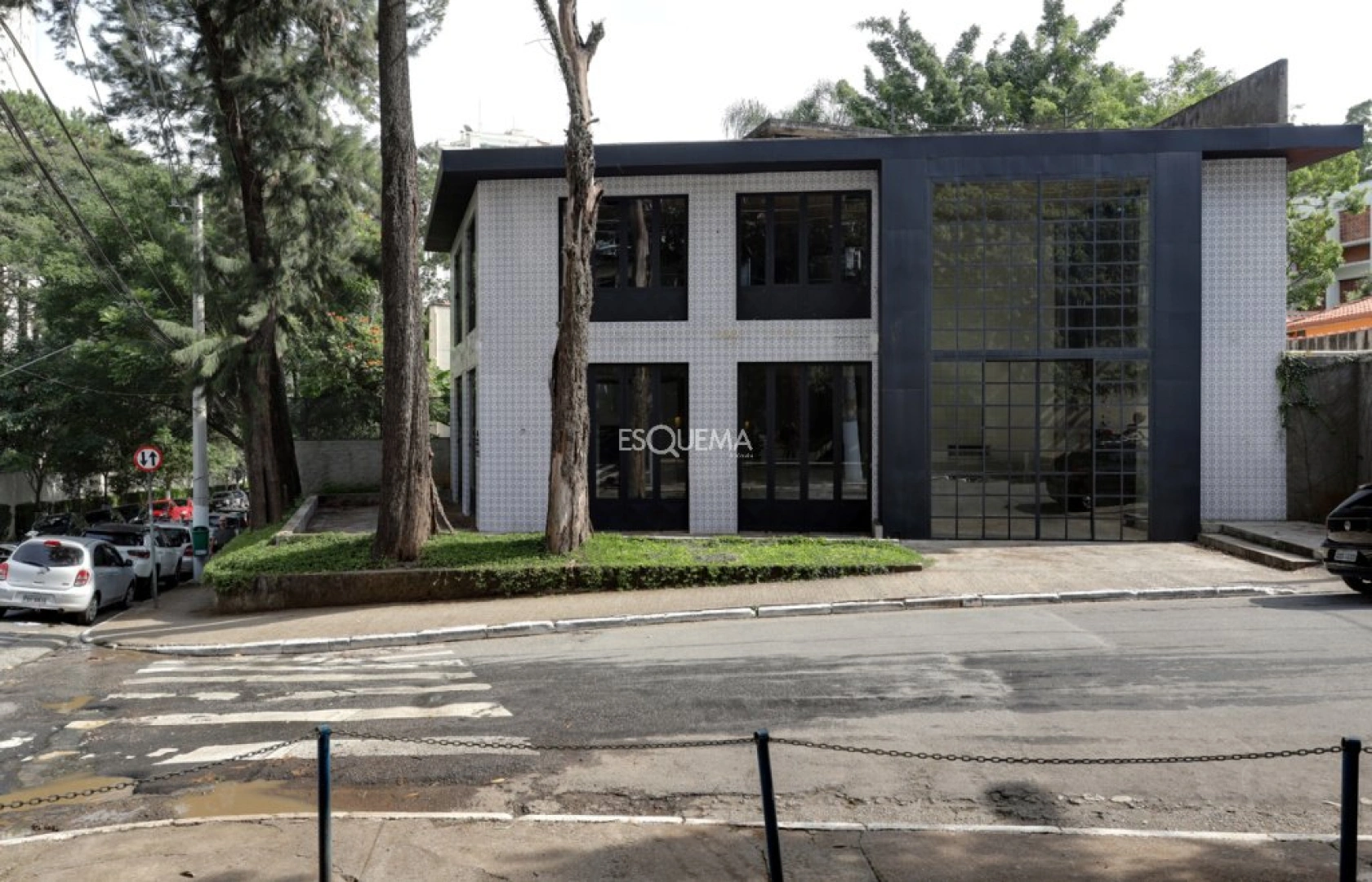 Prédio próximo à British School of Brazil - Imagem 7