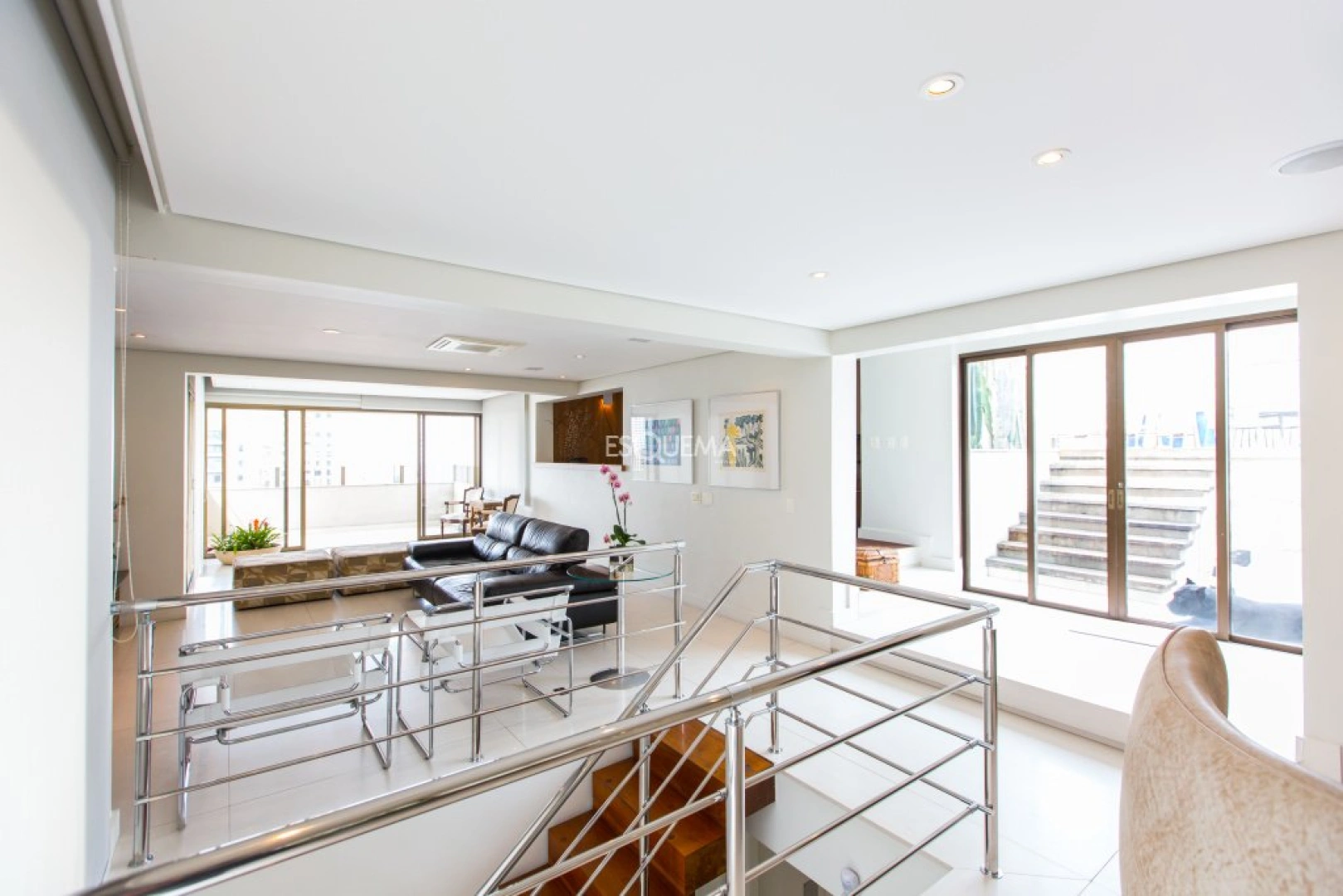 Cobertura duplex bem localizada - Imagem 2