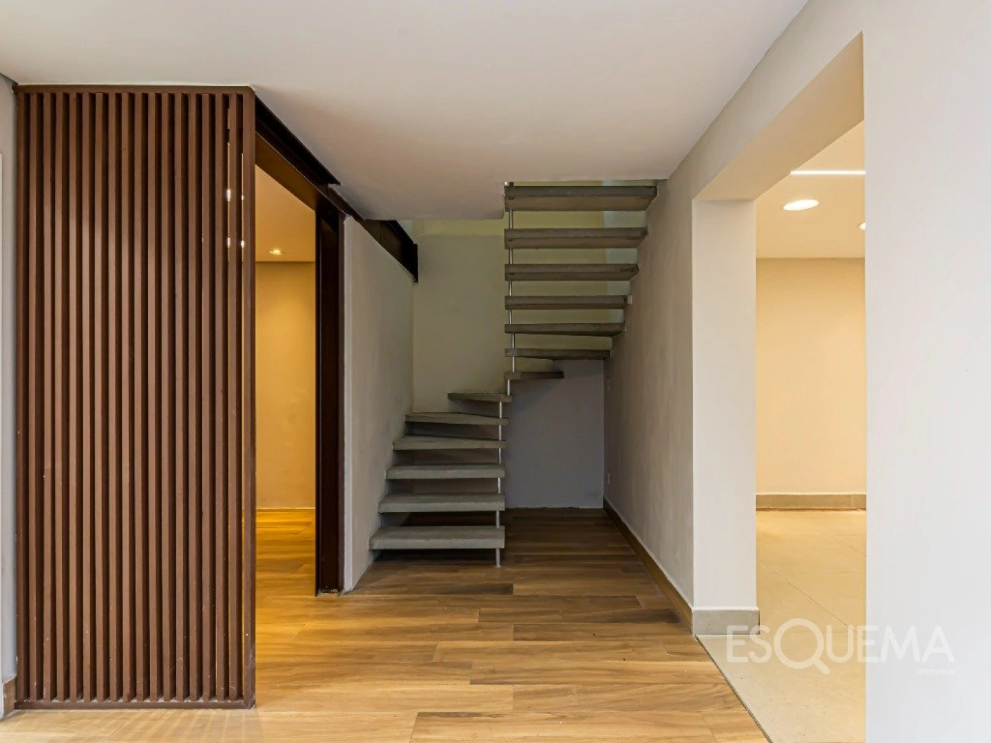 Casa comercial reformada na Vila Nova Conceição - Imagem 1