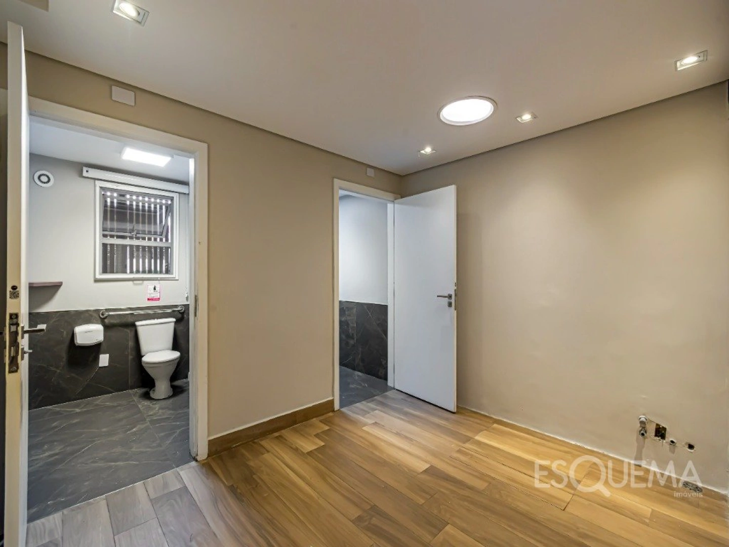 Casa comercial reformada na Vila Nova Conceição - Imagem 6