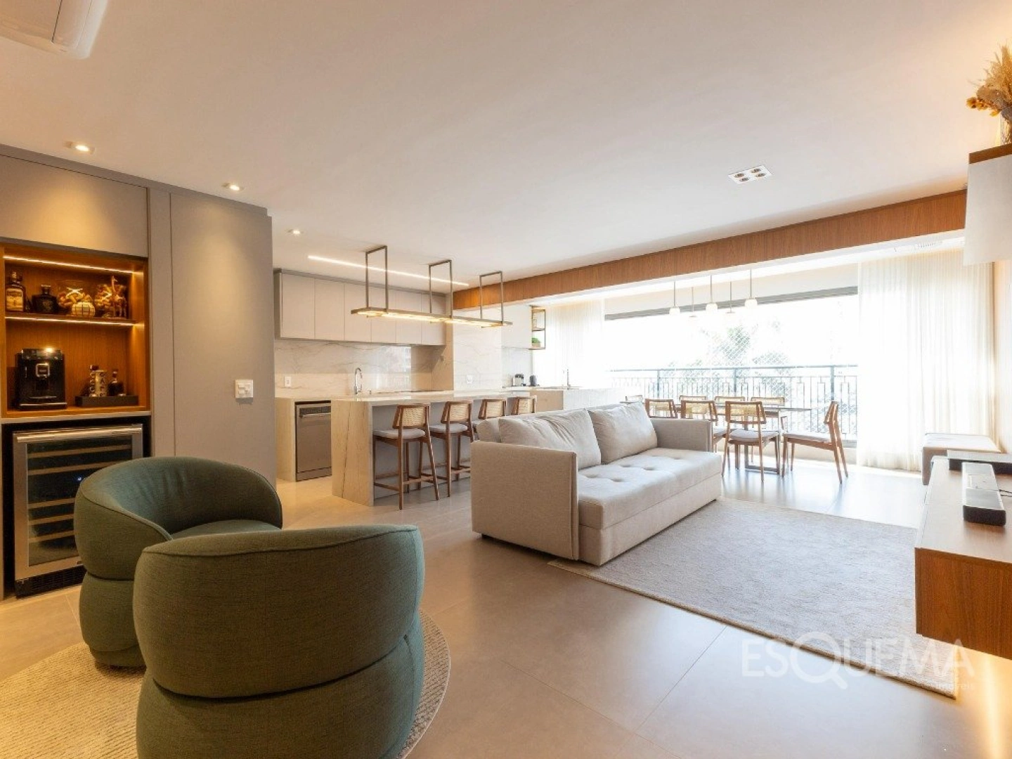 Apartamento reformado com varanda gourmet em Moema Pássaros - Imagem 3