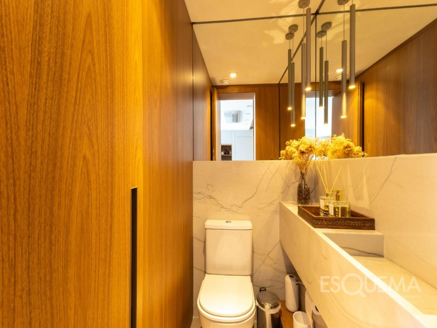 Apartamento reformado com varanda gourmet em Moema Pássaros - Imagem 9