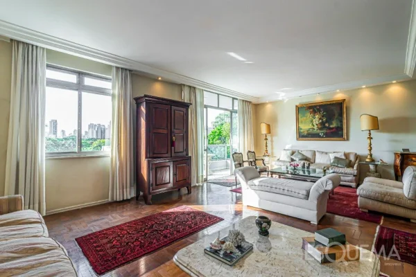 Apartamento próximo aos Clubes Pinheiros e Hebraica