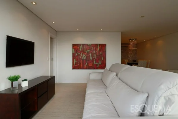 Apartamento mobiliado com vista para o verde no Jardim Europa