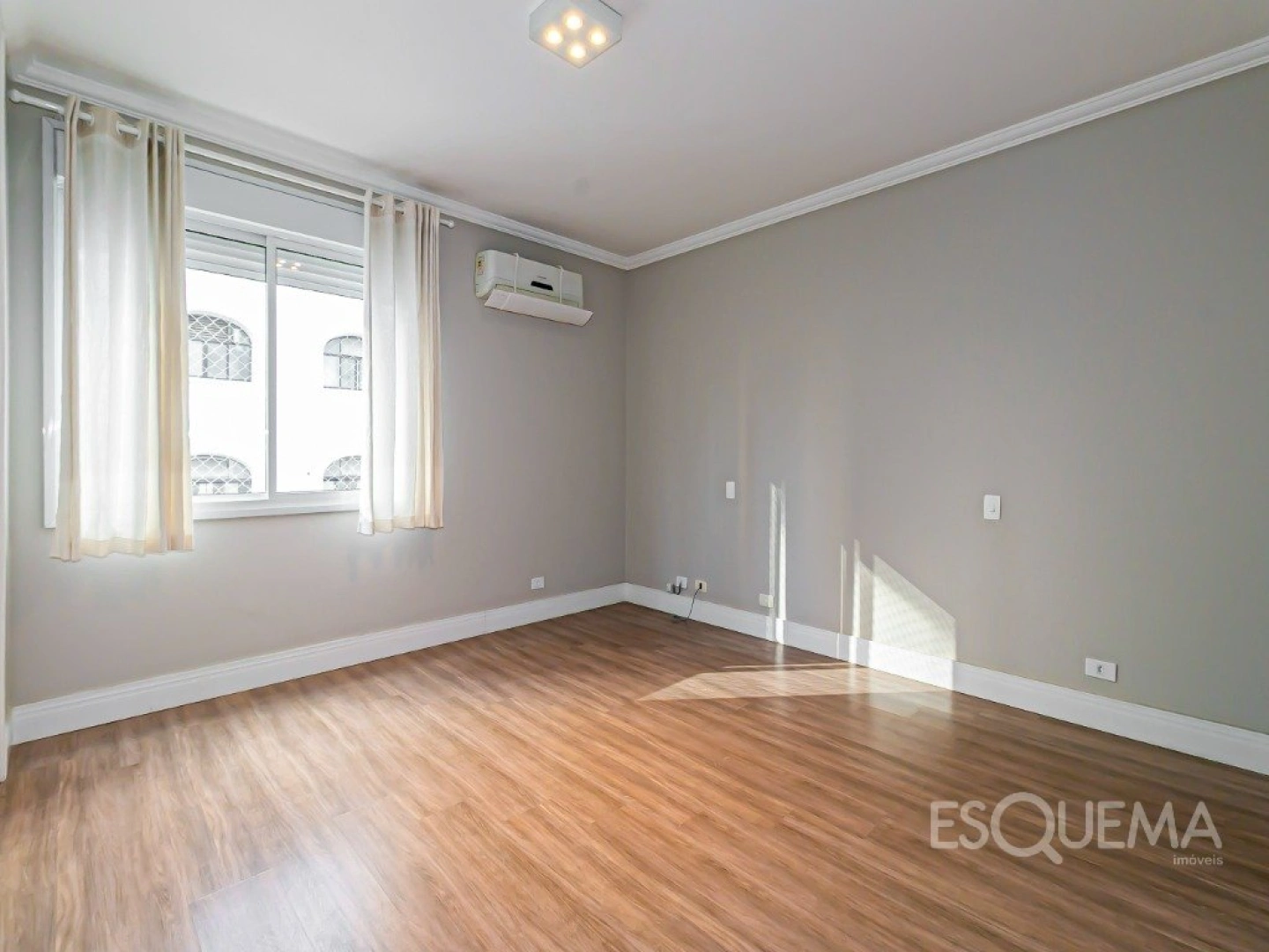 Apartamento amplo de 200 m² na parte plana dos Jardins - Imagem 12