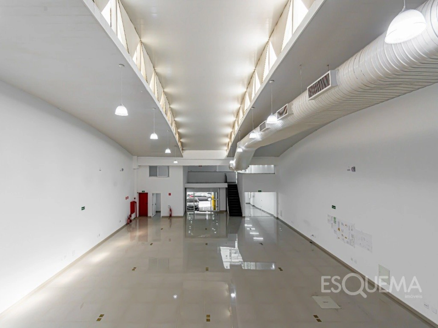 Loja ampla para locação em localização estratégica de Moema - Imagem 7