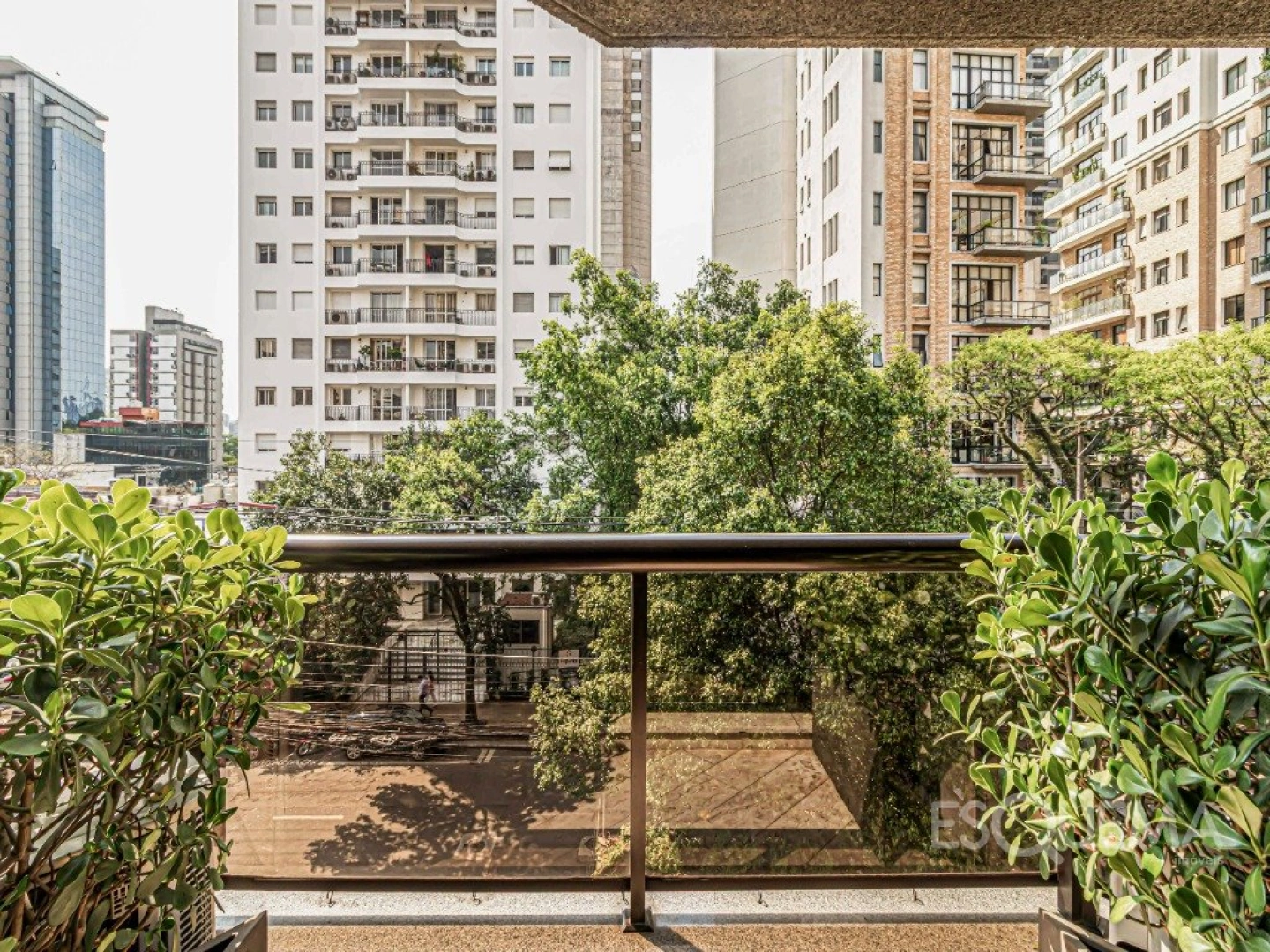 Apartamento recém-reformado em rua cobiçada do Itaim Bibi - Imagem 9