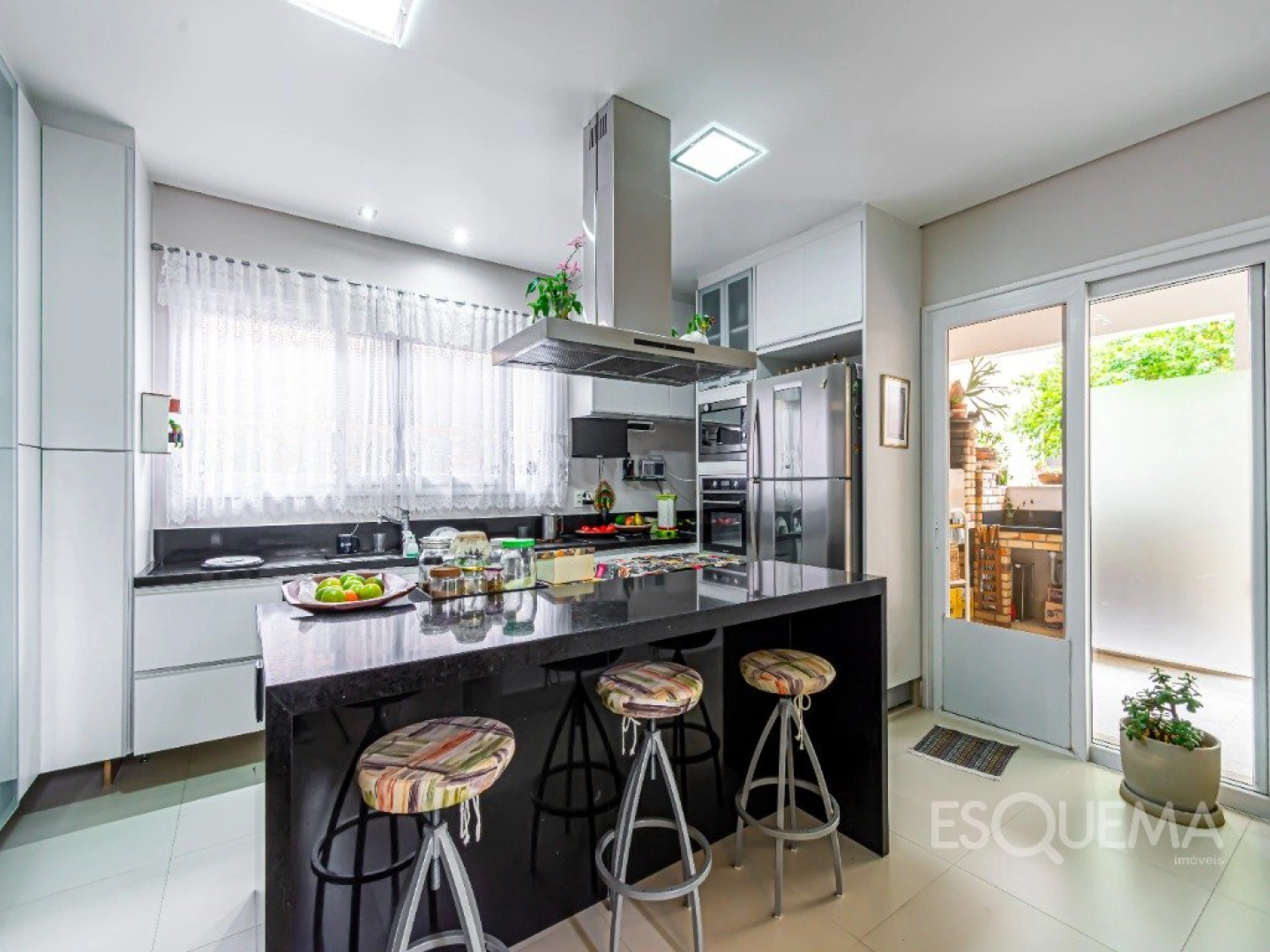Casa em rua fechada no Alto da Boa Vista - Imagem 7