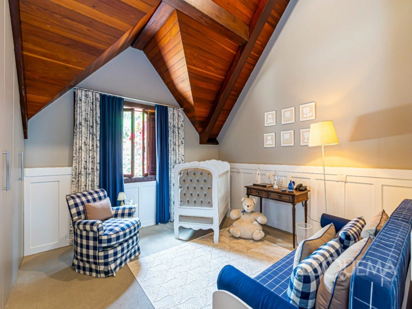 Casa em estilo normando no Jardim Guedala - Imagem 12