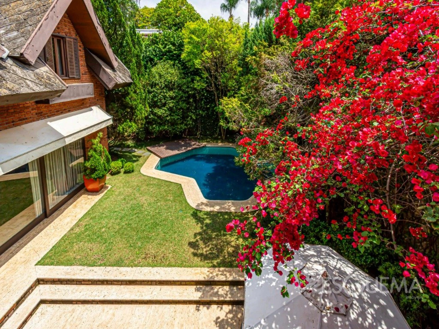 Casa em estilo normando no Jardim Guedala - Imagem 14
