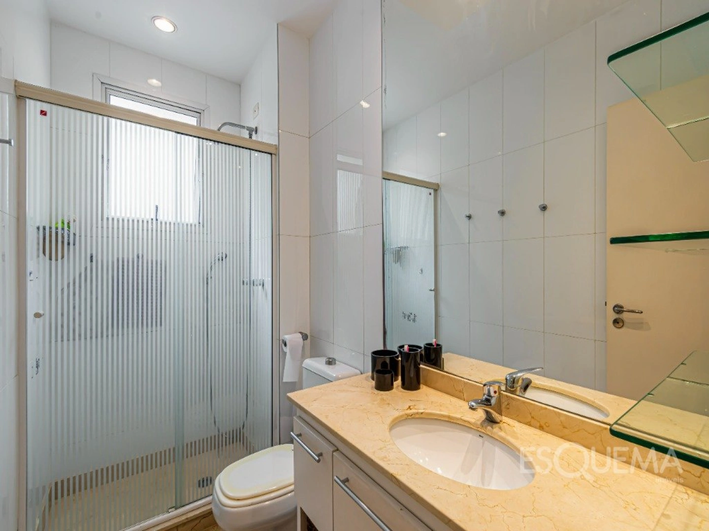 Apartamento com vista livre e planta generosa em Alto de Pinheiros - Imagem 13