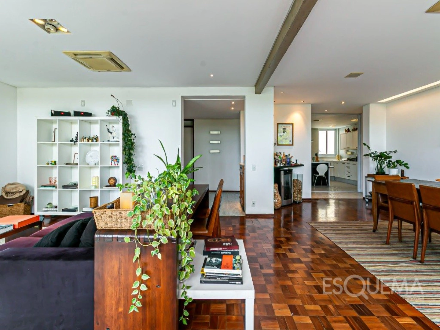 Apartamento reformado com vista para o Jardim Europa - Imagem 3