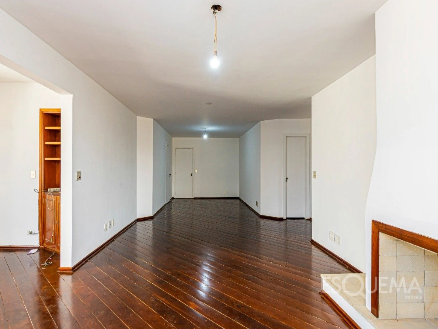 Apartamento em edifício com projeto de Carlos Bratke - Imagem 10