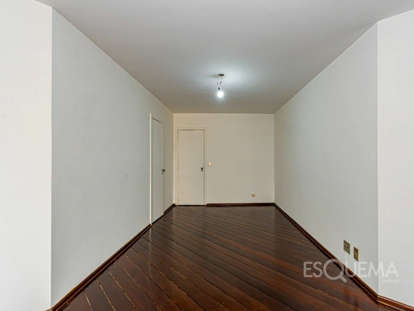 Apartamento em edifício com projeto de Carlos Bratke - Imagem 5