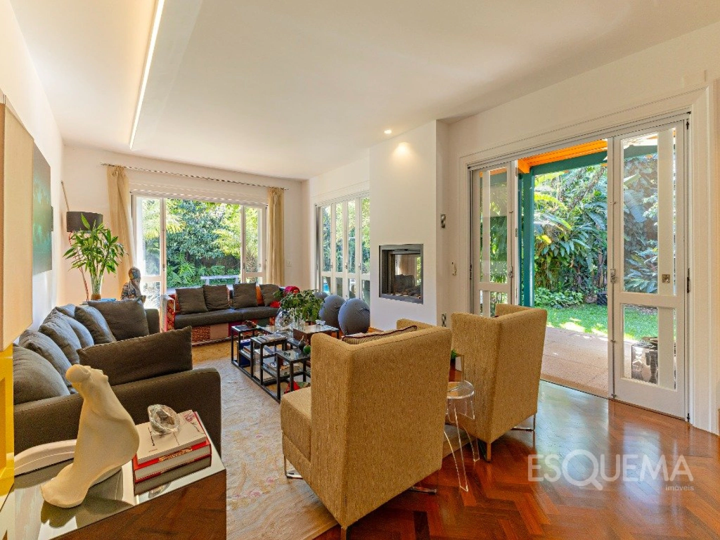 Casa no Jardim Europa com arquitetura, natureza e privacidade em terreno de 1.419 m² - Imagem 6