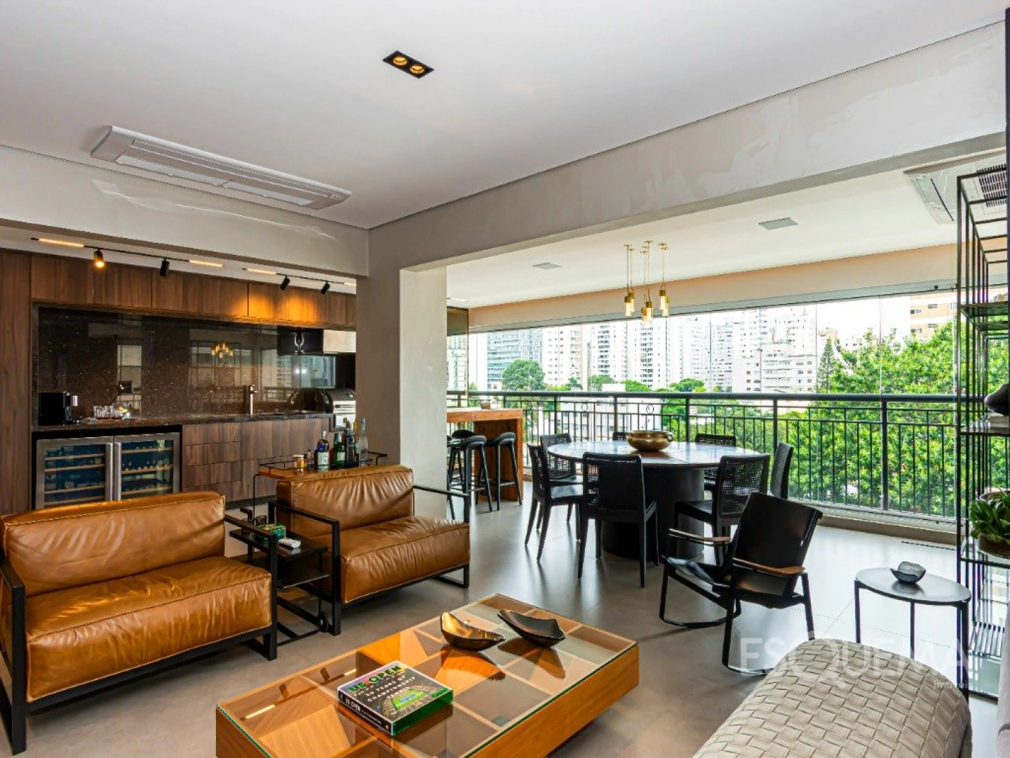 Apartamento contemporâneo com espaço gourmet e vista livre em Moema - Imagem 2