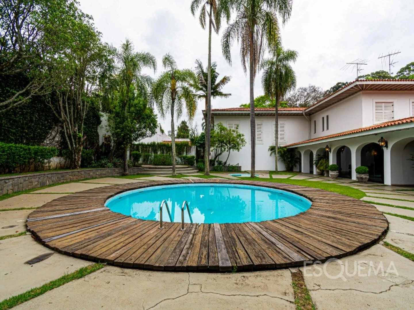 Casa em frente ao Parque Ibirapuera, com vista para as árvores - Imagem 2