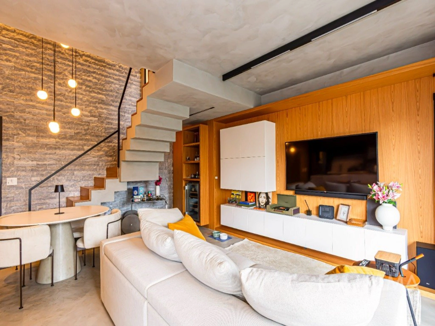 Apartamento duplex com projeto assinado no Itaim Bibi - Imagem 7